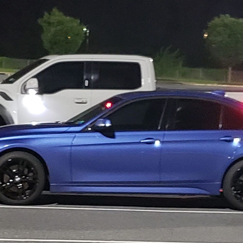 Meet your Posher, Carlos